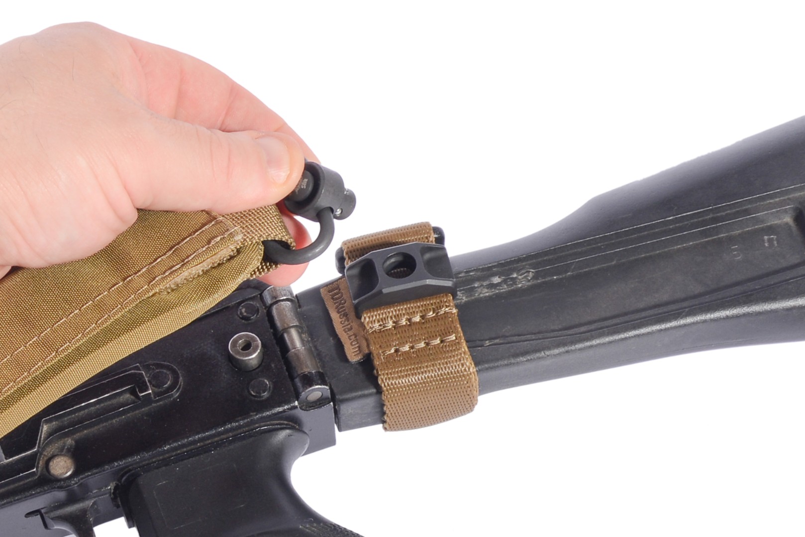 чёрный зелёный койот